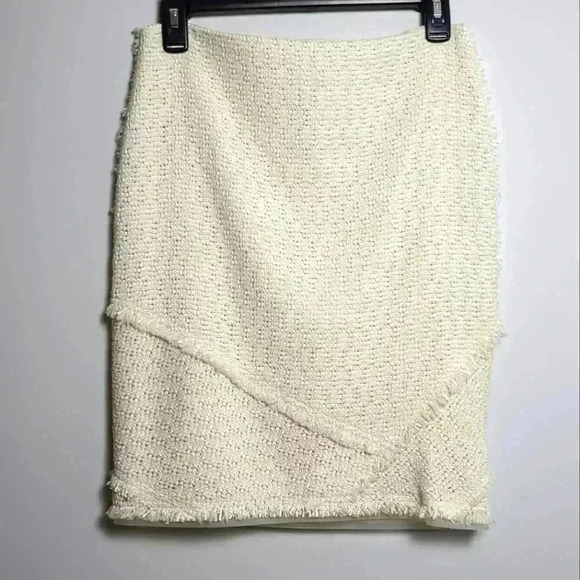 Elie Tahari Cream Geometric Tweed Miniskirt Pencil Skirt Size 2 EUC - Picture 1 of 12